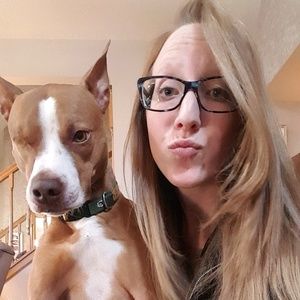 Meet your Posher, Brittney